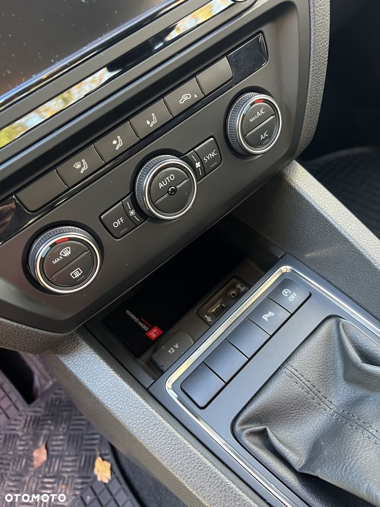 Volkswagen Jetta 1.4 TSI BMT Comfortline - 21