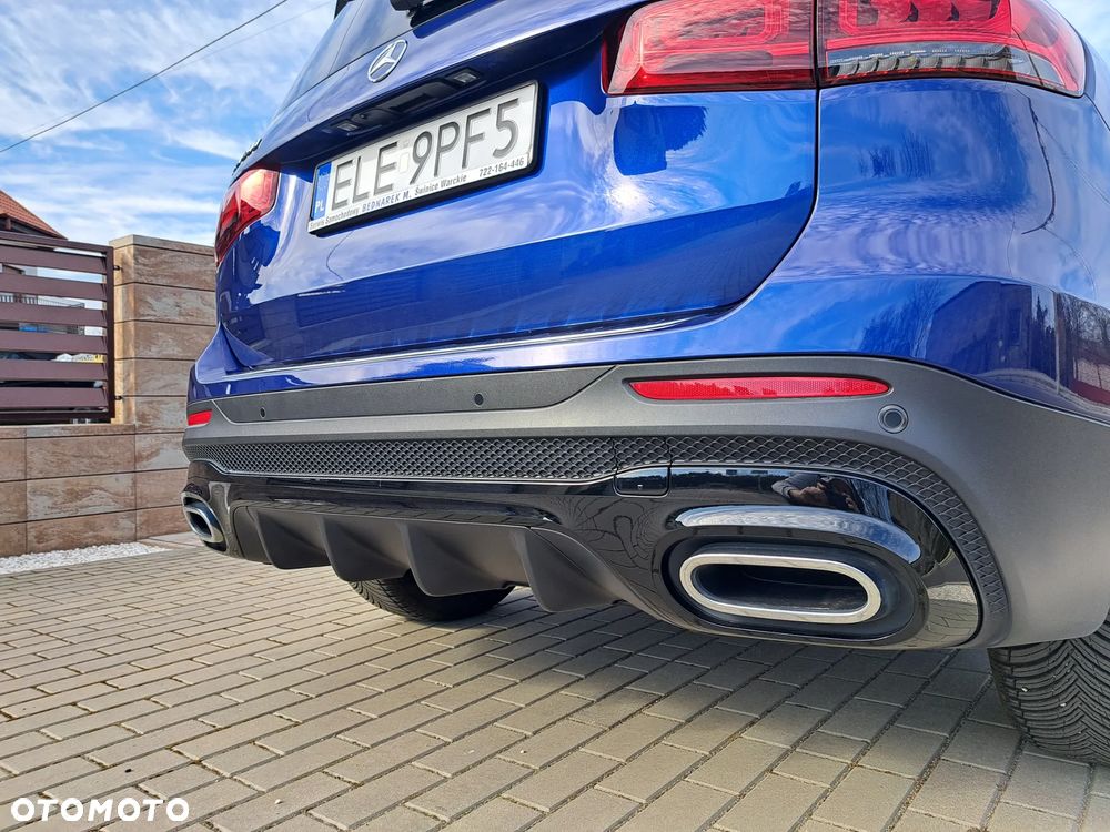 Mercedes-Benz GLB 200 7G-DCT AMG Line - 17