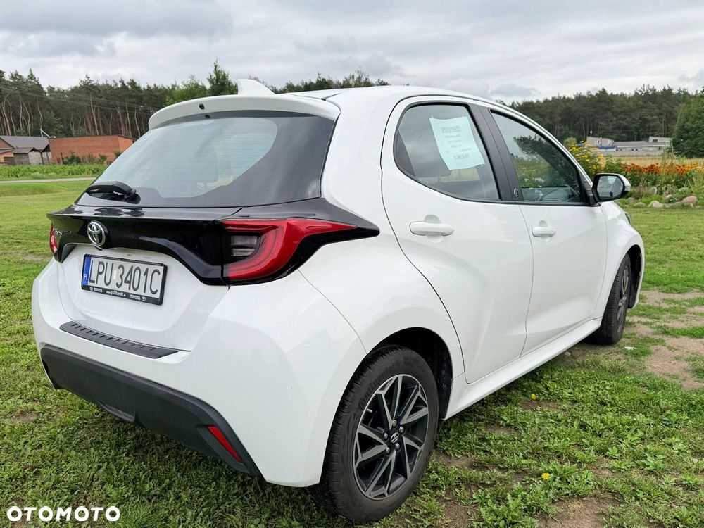 Toyota Yaris - 5