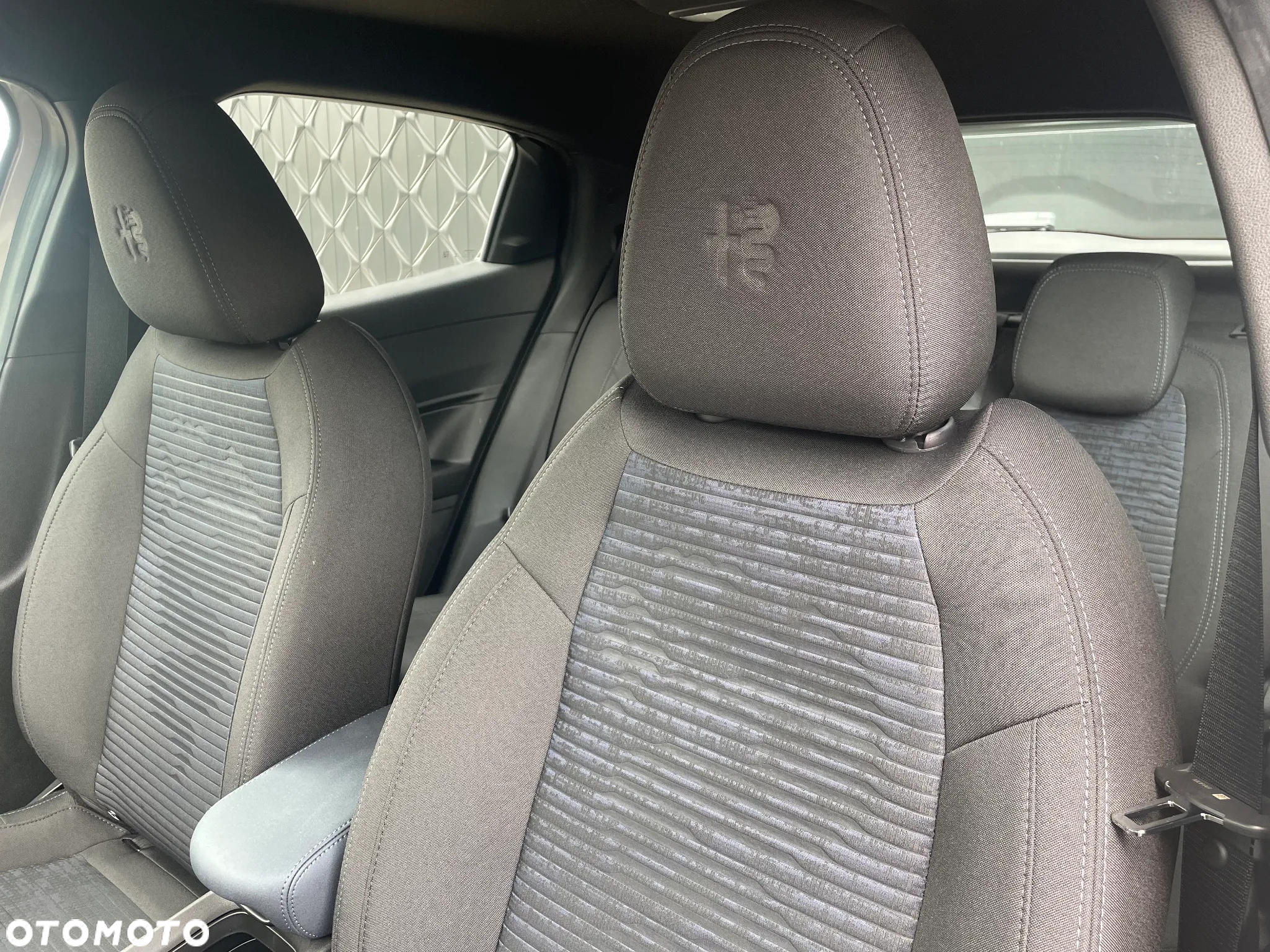 Alfa Romeo Junior 1.2 mHEV Ibrida eDCT - 7