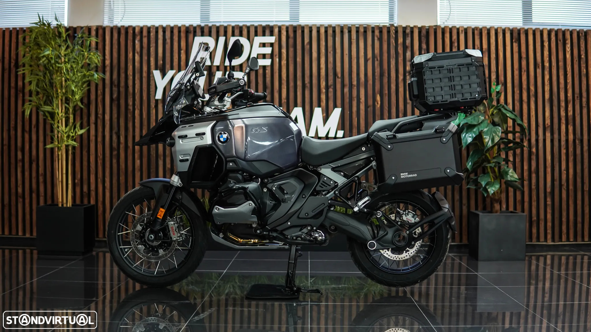 BMW R 1300 GS Adventure TRIPLE BLACK Rebaixada ASA - 3