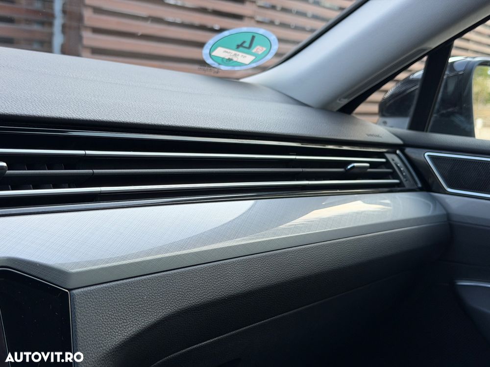 Volkswagen Passat 2.0 TDI SCR DSG Business - 39