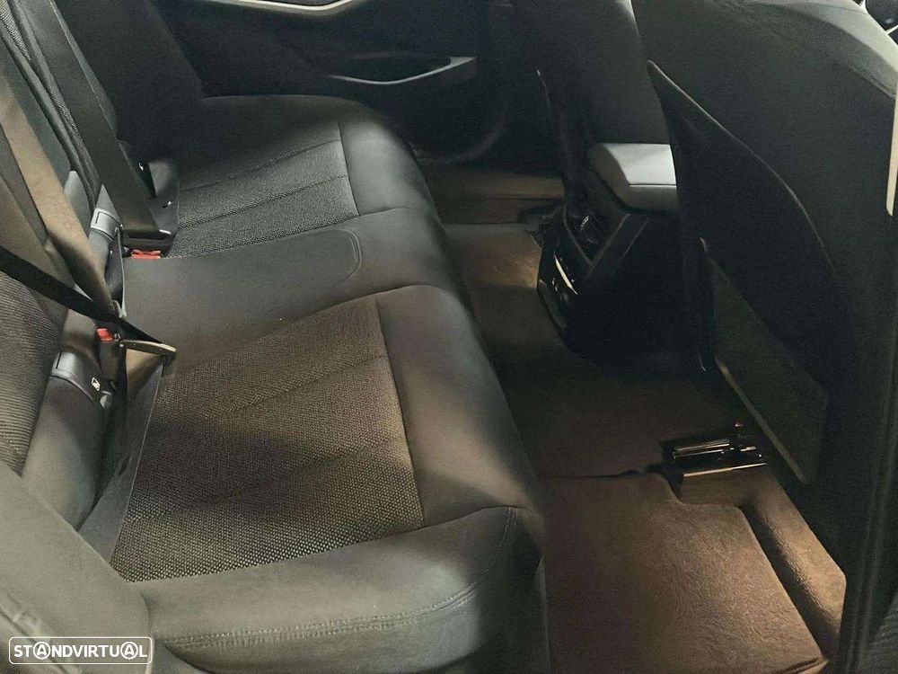 BMW 330 e Corporate Edition Auto - 17