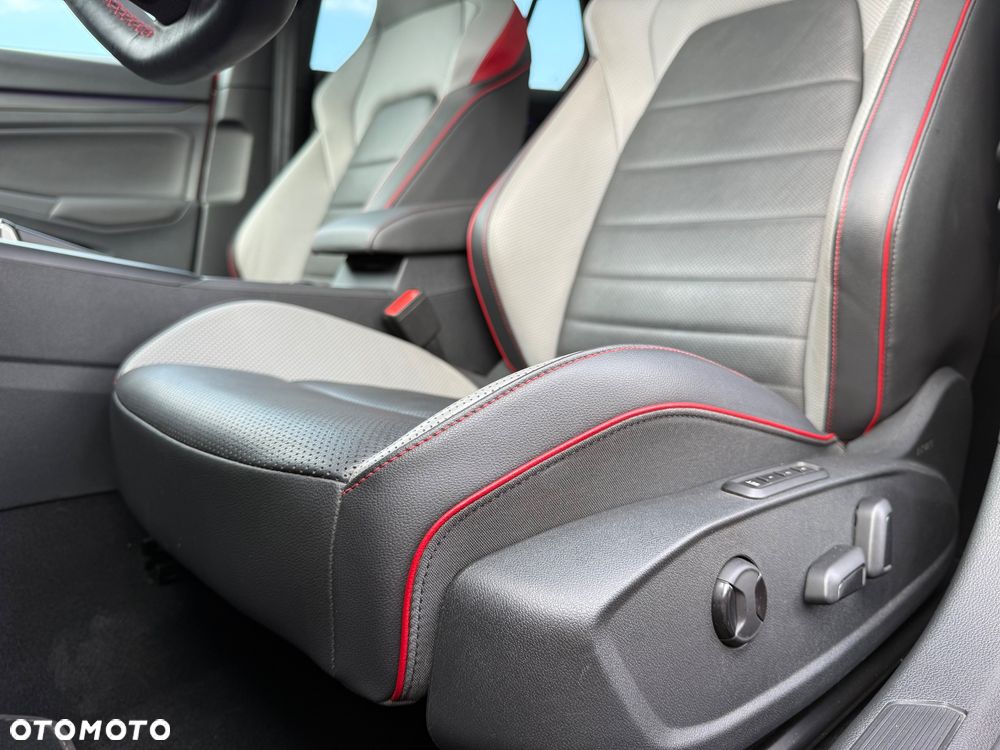 Volkswagen Golf 2.0 TSI OPF DSG GTI Clubsport 45 - 20