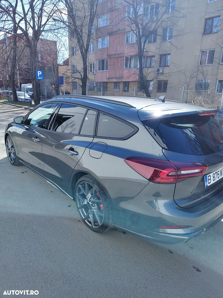 Ford Focus 2.3 Ecoboost 7DCT ST X - 40