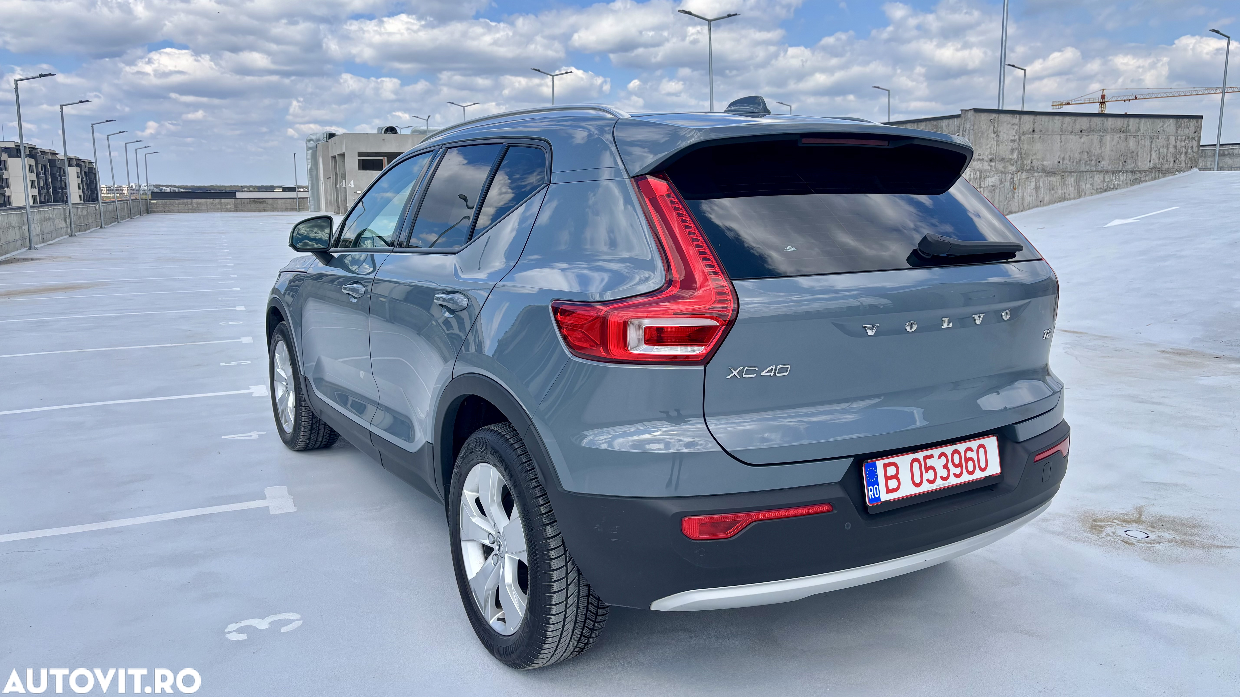Volvo XC 40 T2 AT8 Momentum - 12
