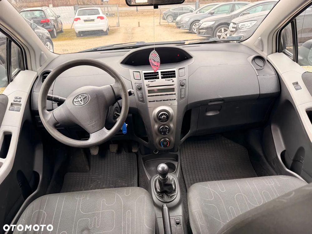 Toyota Yaris 1.4 D-4D Luna - 21