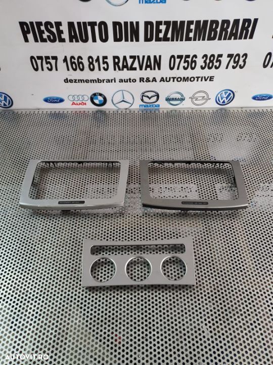 Grila Centrala Ornament Bord VW Passat B6 An 2005/2010 - 1
