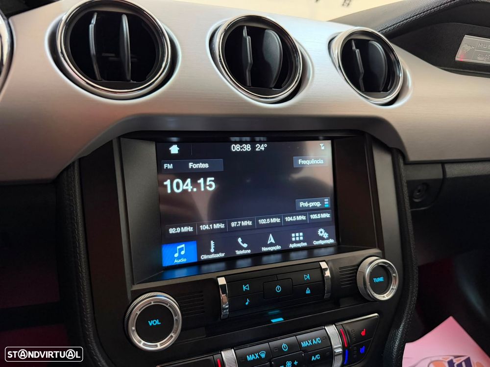 Ford Mustang 2.3i EcoBoost Aut. - 44