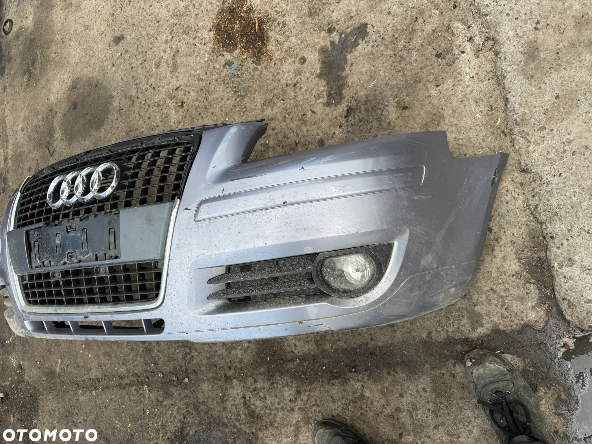 Zderzak Audi A3 8P przód OE - 2