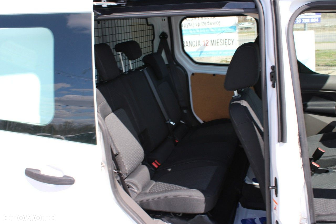 Ford Transit Connect - 27