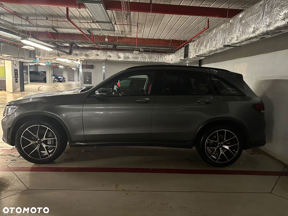 Mercedes-Benz GLC - 16