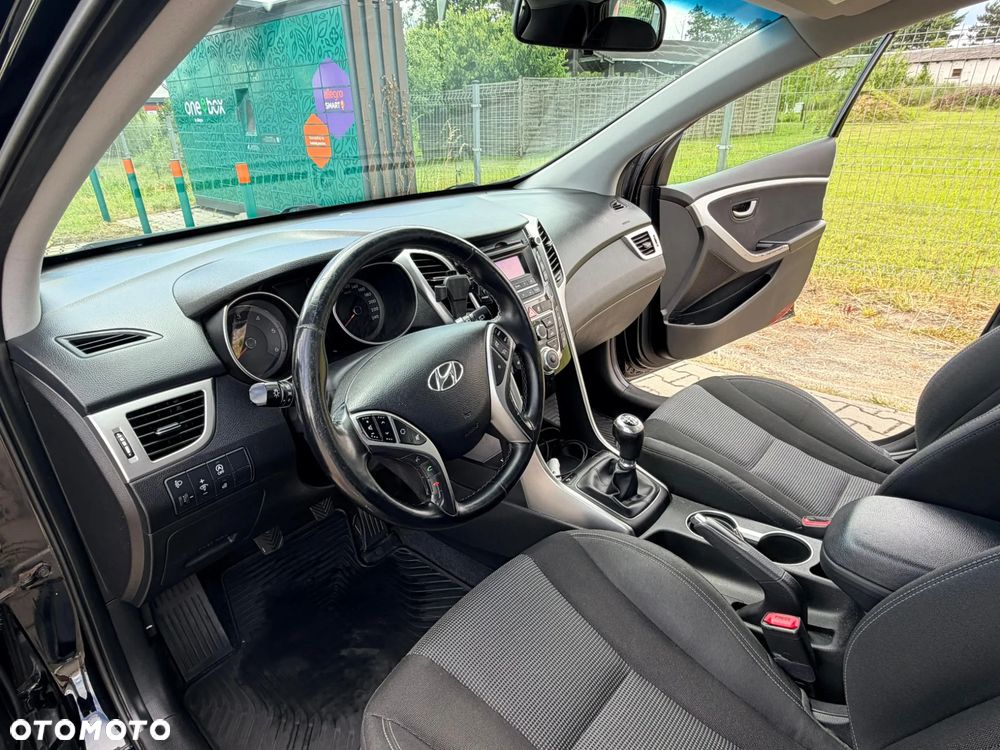 Hyundai i30 1.6 CRDi Comfort - 12