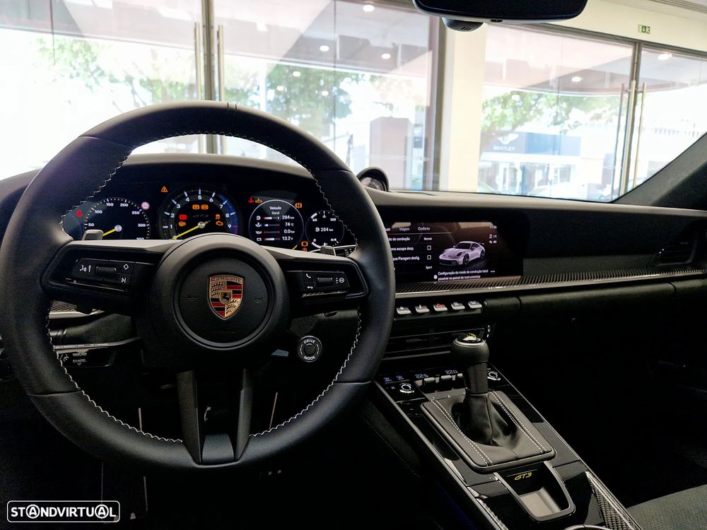 Porsche 911 (992) GT3 PDK - 25