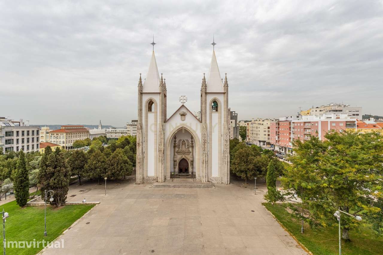 Apartamento T3 para arrendamento junto ao mercado de Campo de Ourique, - Grande imagem: 5/36
