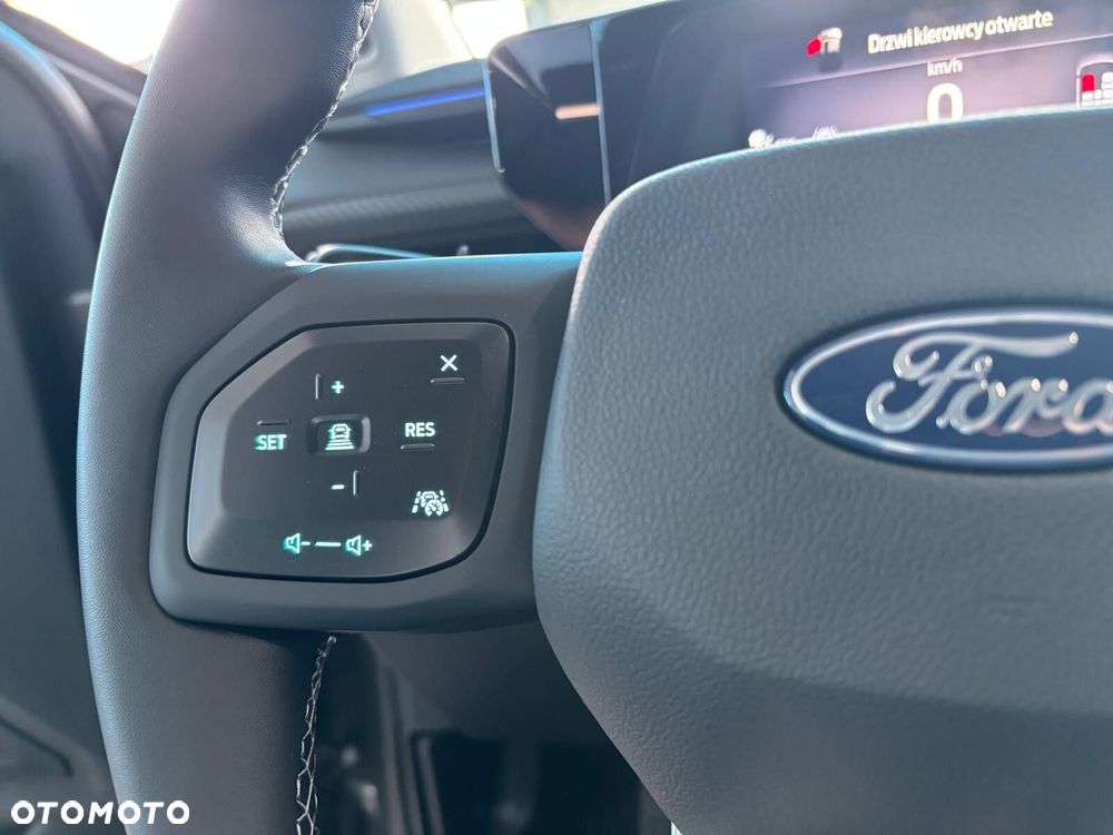 Ford Explorer - 23