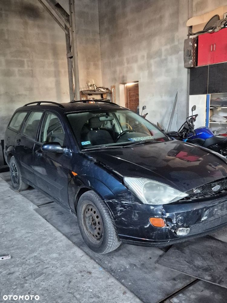 Ford Focus Trend - 1