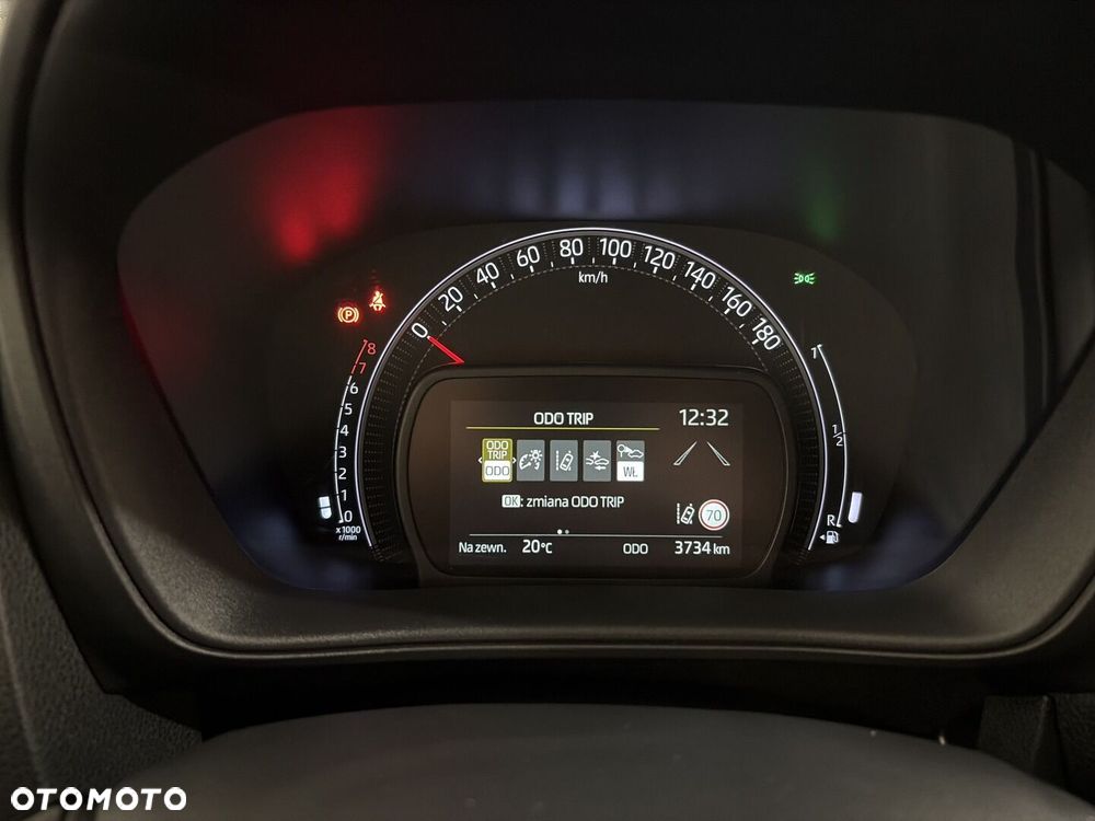 Toyota Aygo X - 15