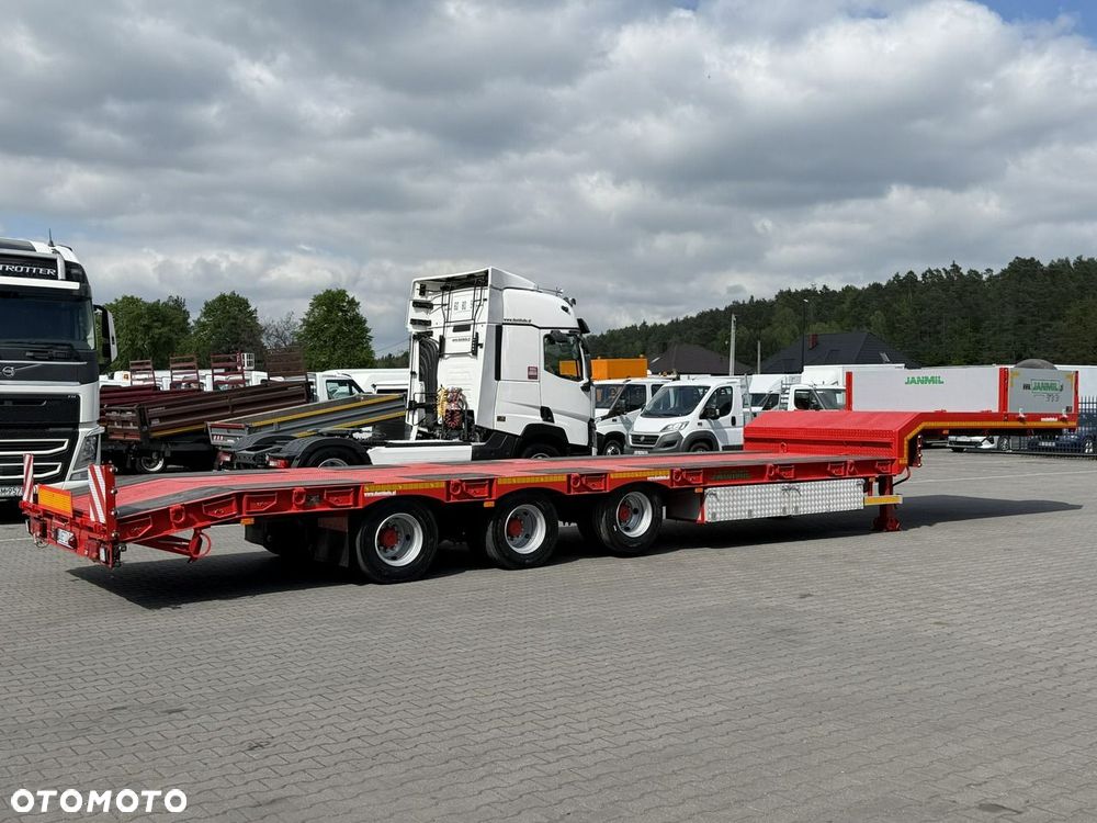 Bodex NN3J Ładowność: 26.500kg 3osie SAF Przednia Podnoszona WABCO - 14