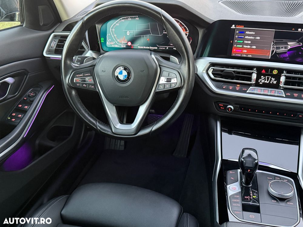 BMW Seria 3 320d AT MHEV - 36