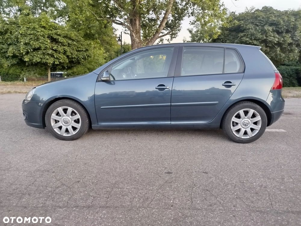 Volkswagen Golf 2.0 TDI DSG Sportline - 7