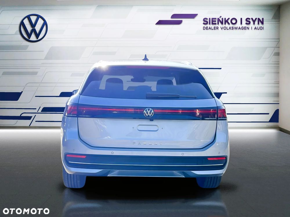 Volkswagen Passat Variant - 4