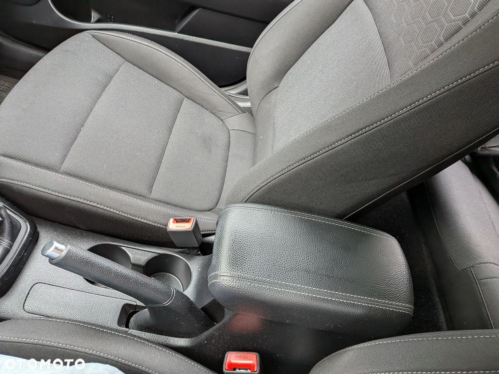Kia Rio 1.2 Business Line - 27