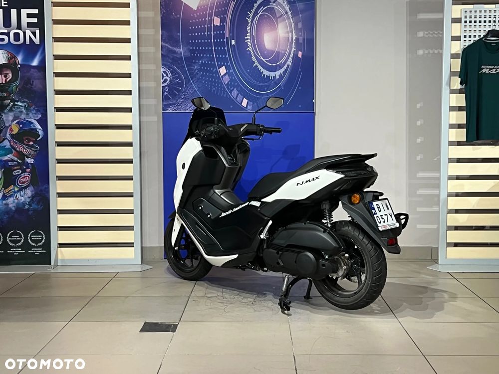 Yamaha NMAX - 3