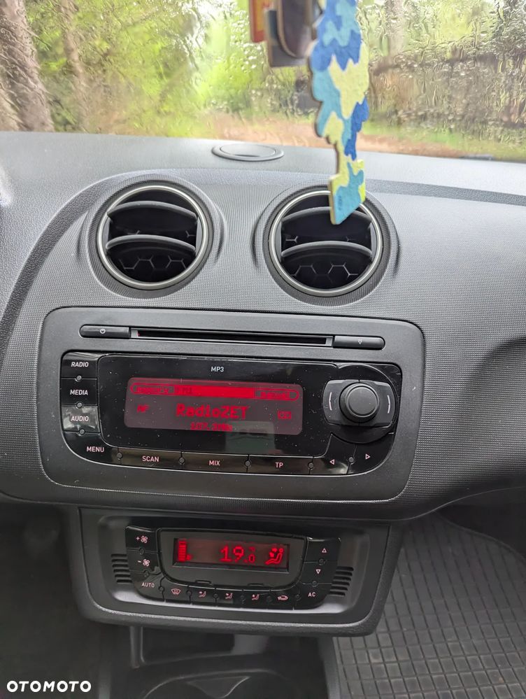 Seat Ibiza - 4