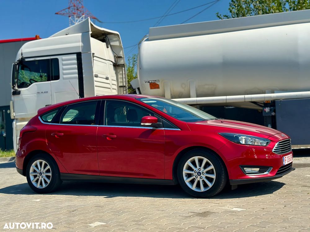 Ford Focus 1.0 EcoBoost Start Stop Titanium - 24