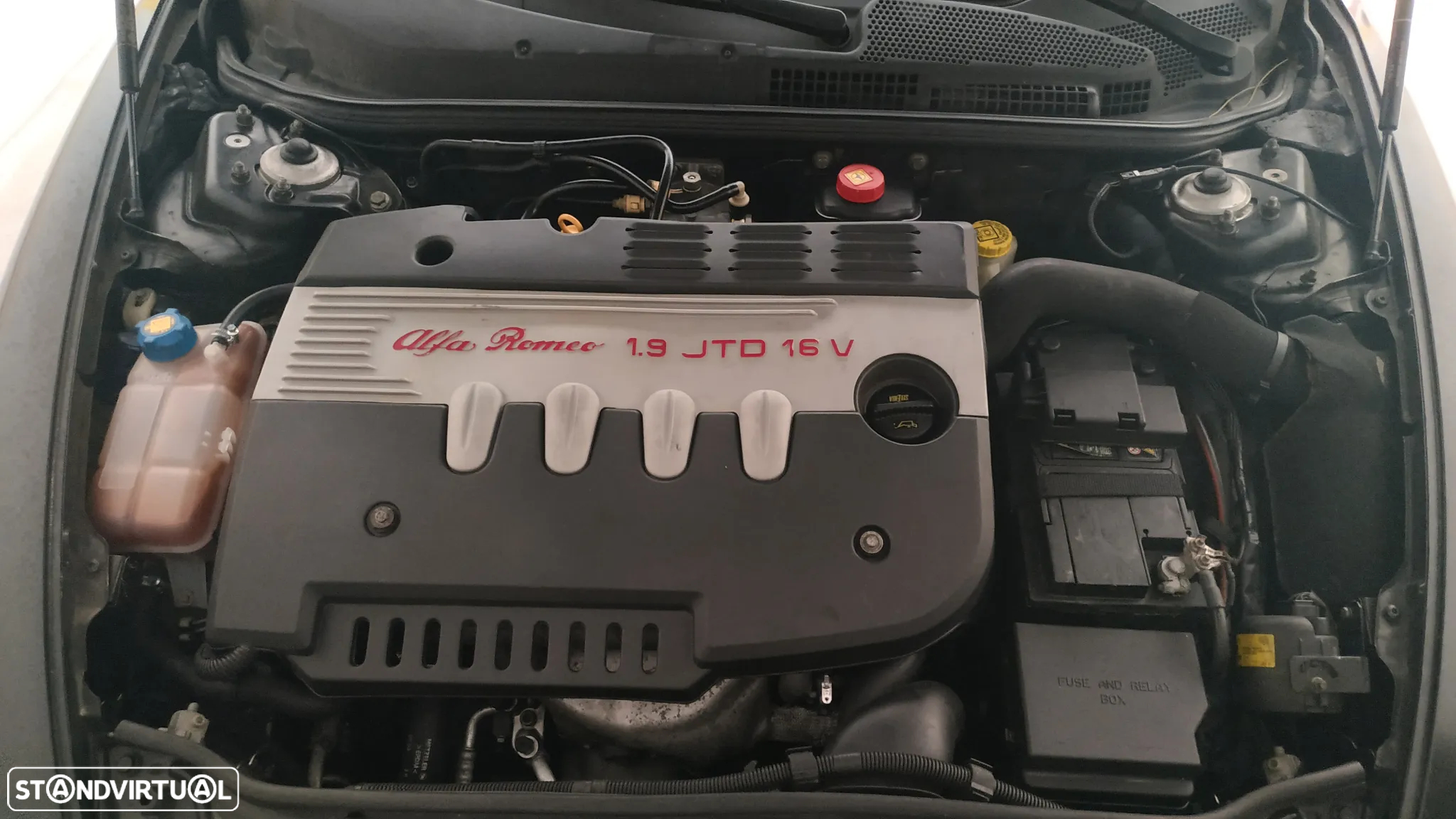 Alfa Romeo 147 1.9 JTD 16V Progression - 3