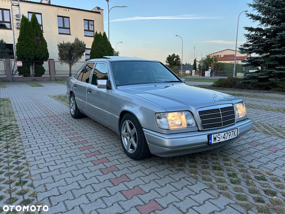 Mercedes-Benz Klasa E - 2