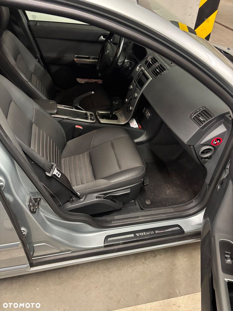Volvo V50 2.0D DPF Powershift - 16