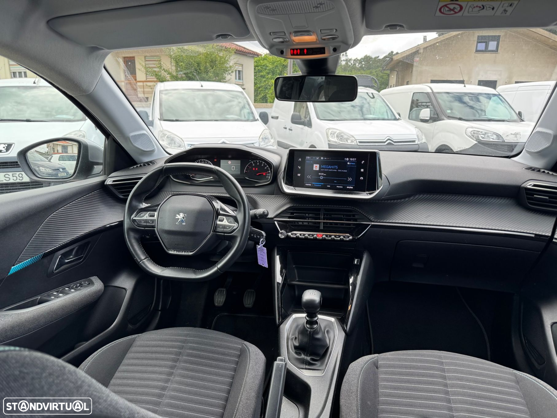 Peugeot 208 1.5 BlueHDi Allure - 22