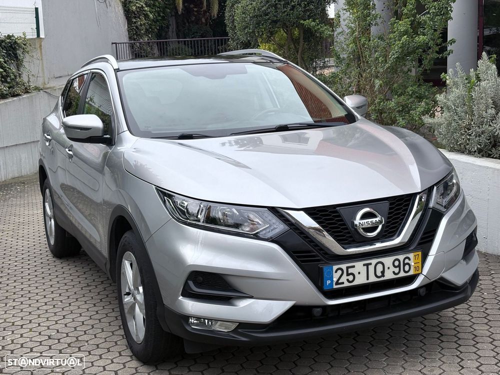 Nissan Qashqai 1.5 dCi N-Connecta Business - 2