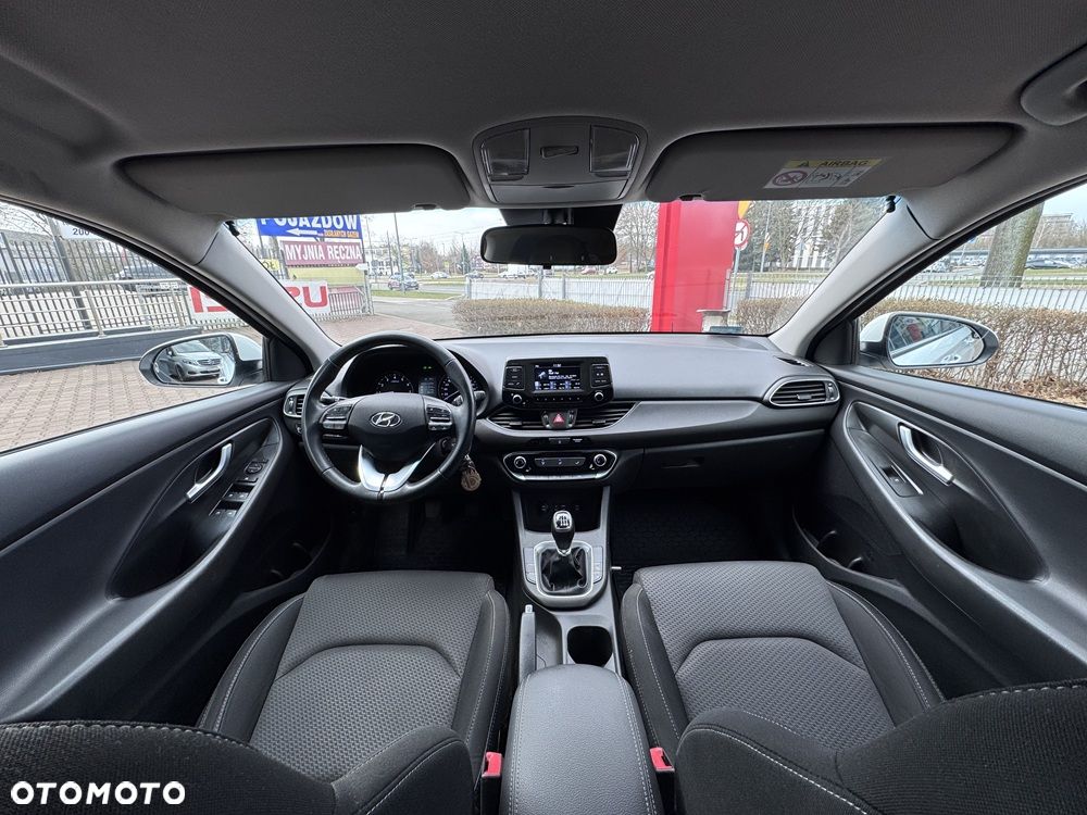 Hyundai i30 1.4 T-GDI Classic + - 9