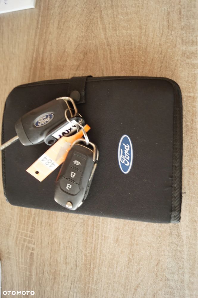 Ford Transit Connect - 28
