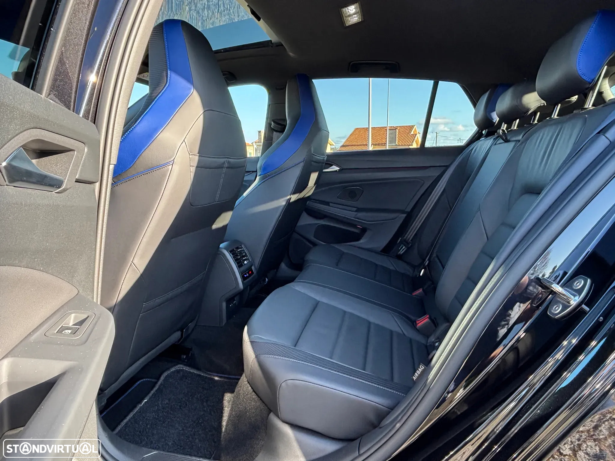 VW Golf 2.0 TSI R DSG - 11