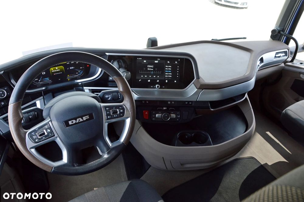 DAF XG+ 530 / ZF INTARDER / BLENDA / KLIMA POST. / MIĘDZYOSIE / FULL LED / ALUFELGI / - 25