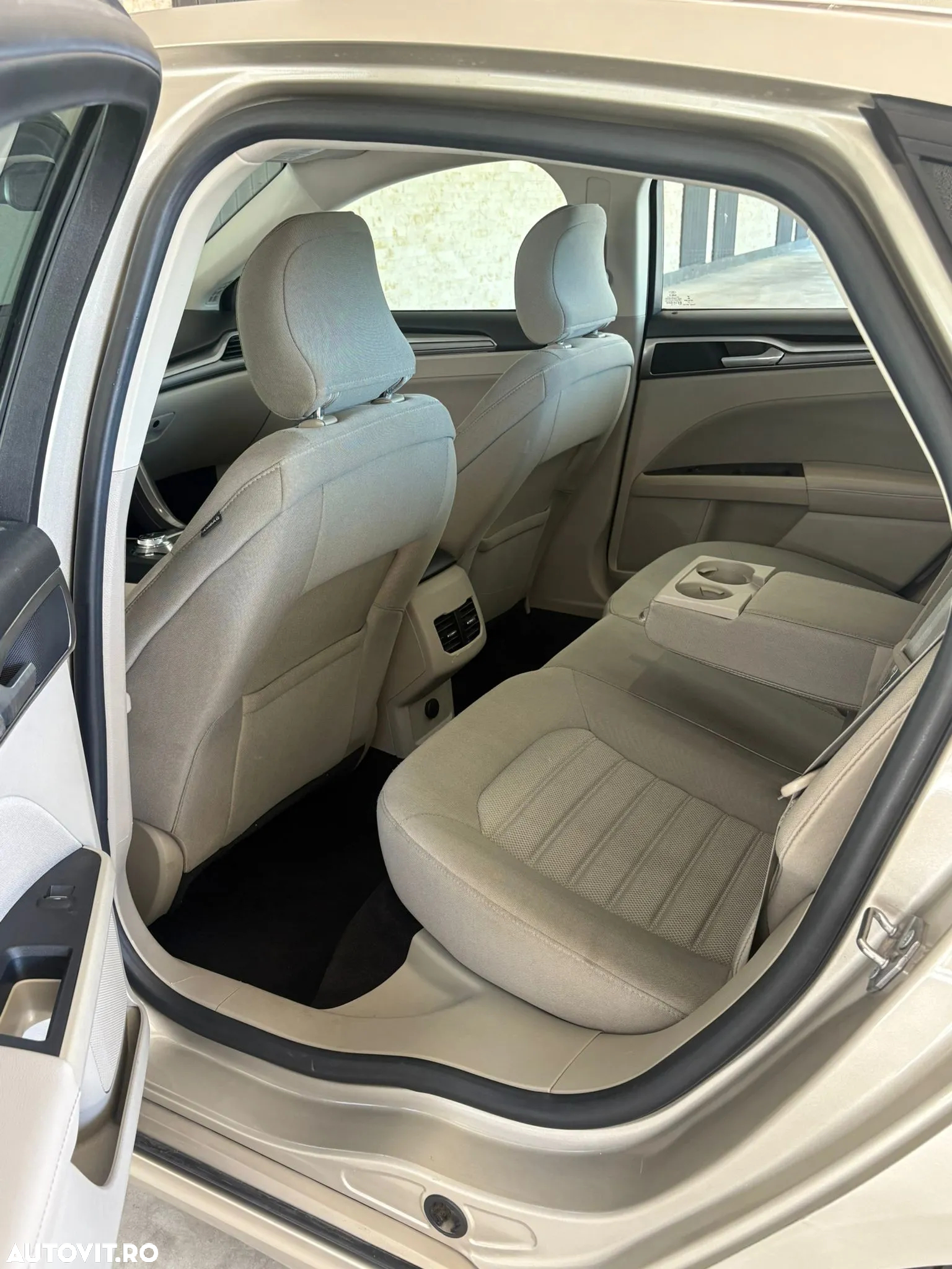 Ford Mondeo - 13