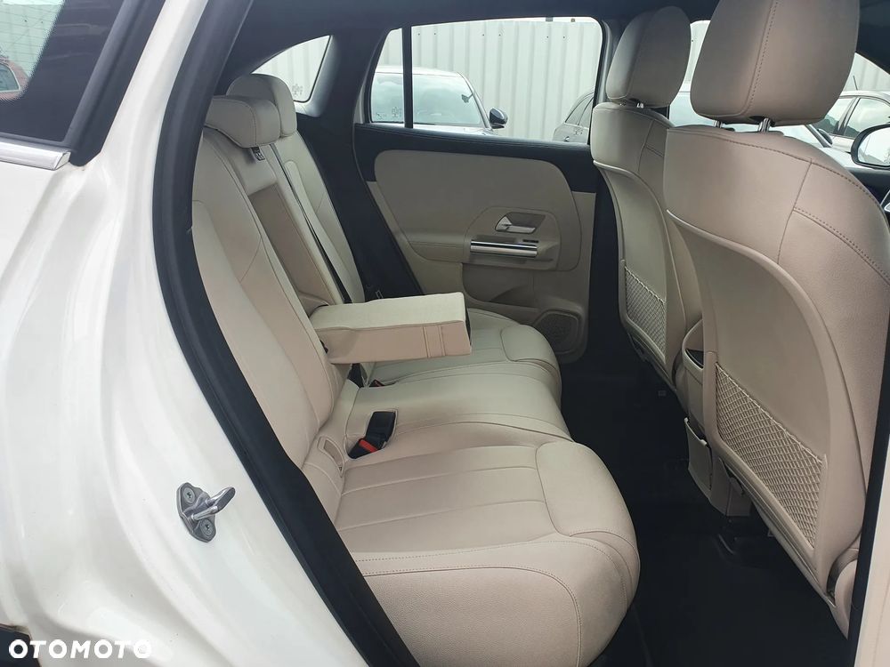 Mercedes-Benz EQA 250 66.5kWh Progressive - 16