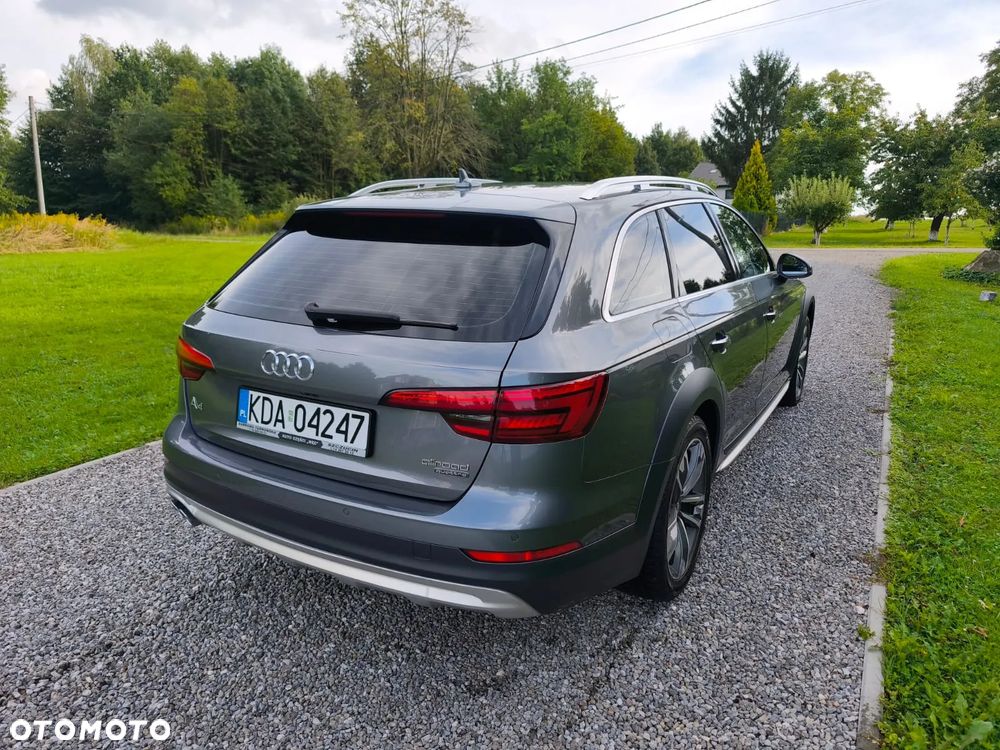Audi A4 Allroad - 25