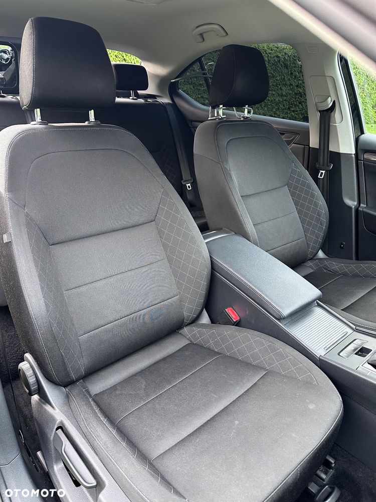 Skoda Superb 2.0 TDI Ambition DSG7 - 16