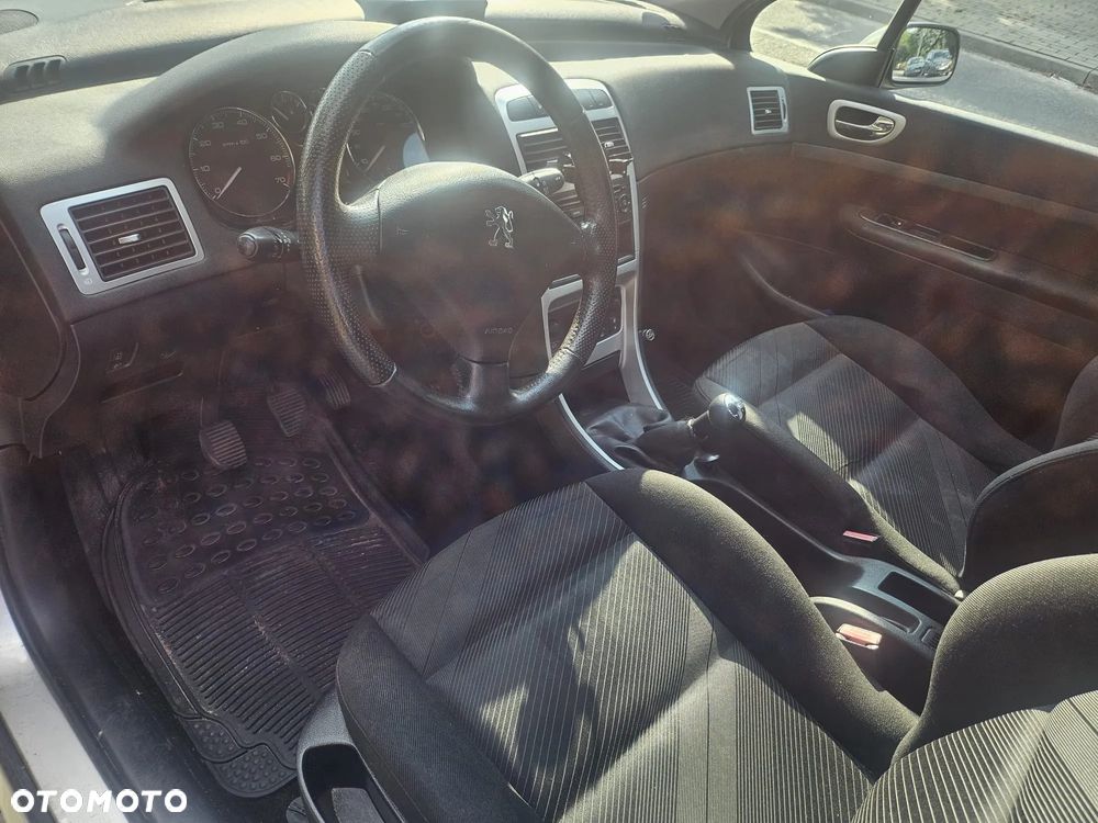 Peugeot 307 1.6 - 7