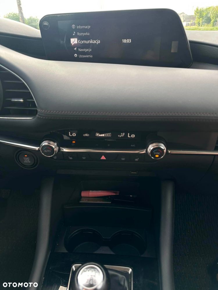 Mazda 3 e-SKYACTIV-G 122 M HYBRID EXCLUSIVE-LINE - 19