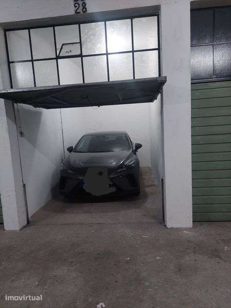 Garagem Box- Av. Da República - Grande imagem: 3/8