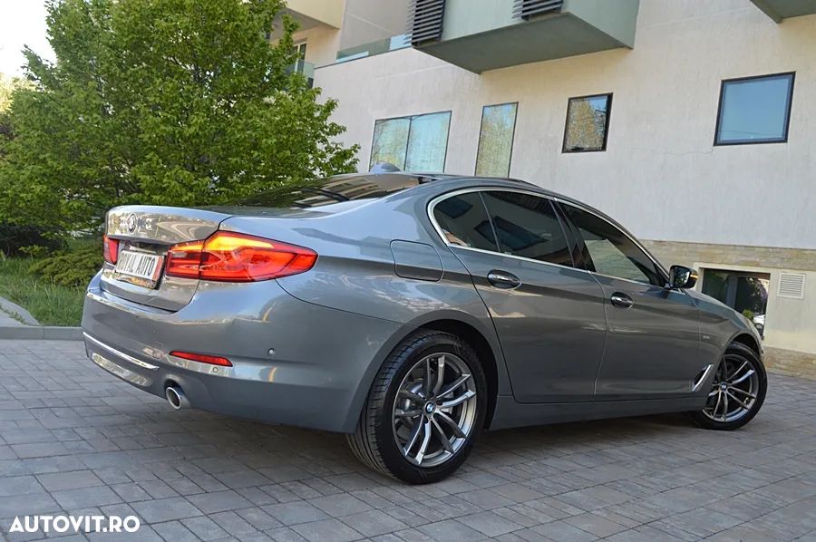 BMW Seria 5 520d Efficient Dynamics Edition Aut. Luxury Line - 25