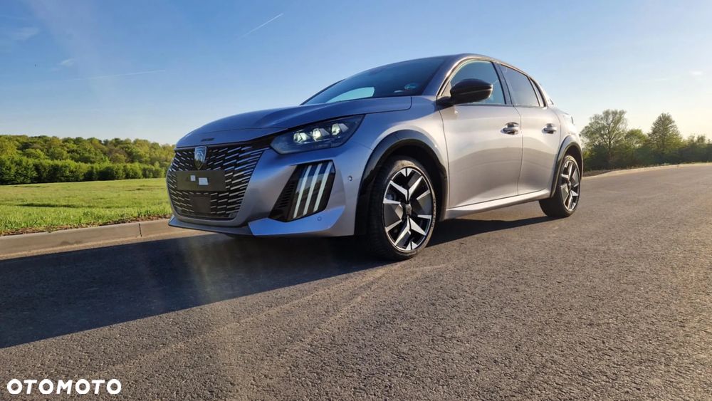 Peugeot 208 1.2 mHEV GT - 1