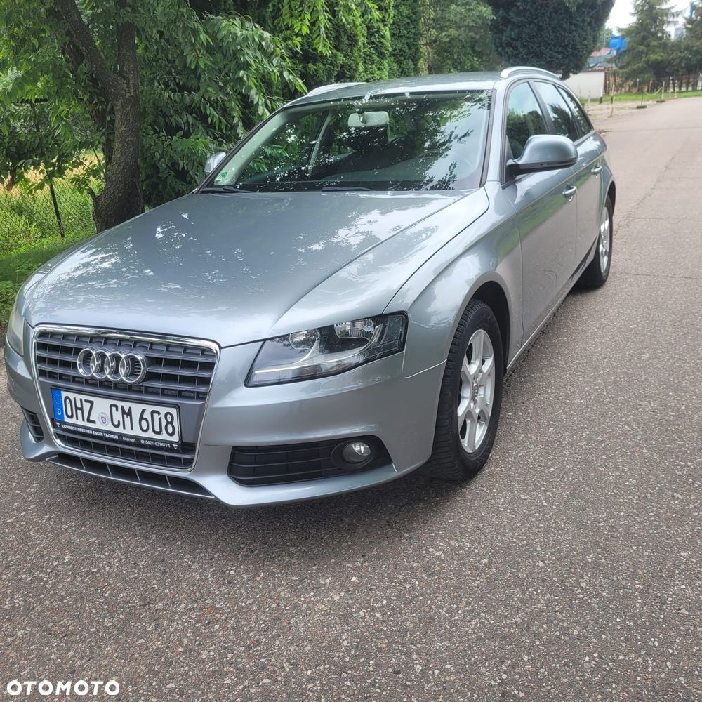Audi A4 Avant - 1