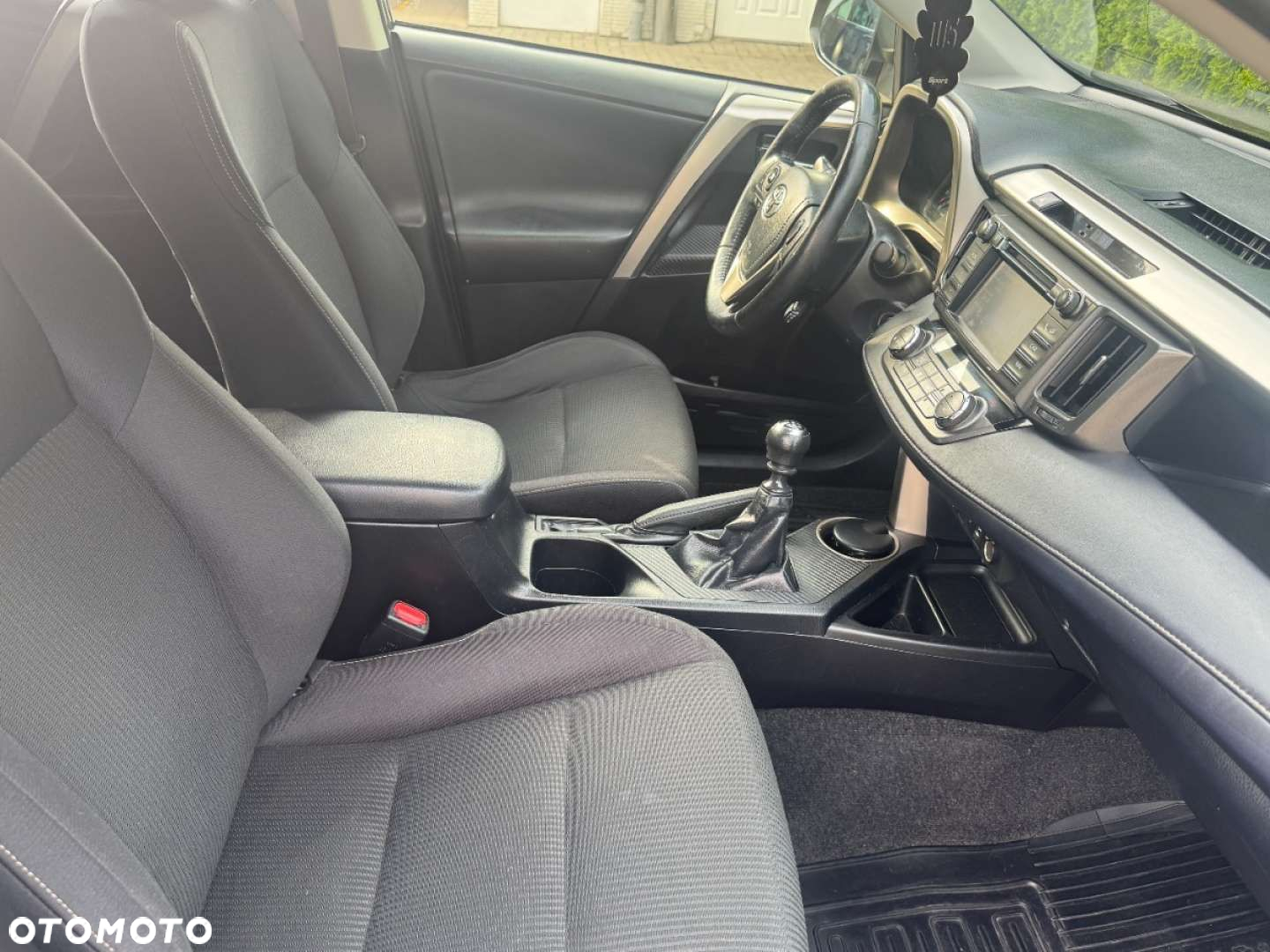 Toyota RAV4 - 21